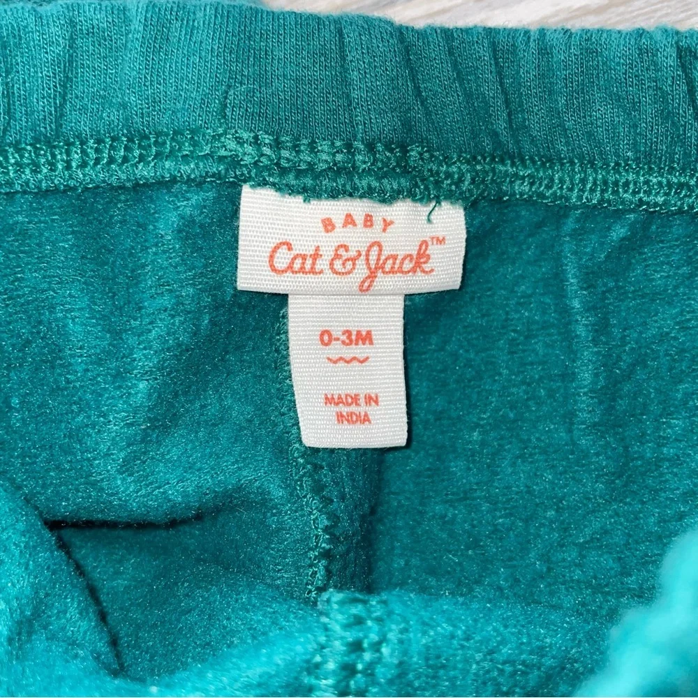 Cat & Jack Baby Boys 2-PC Bundle 0-3 Months